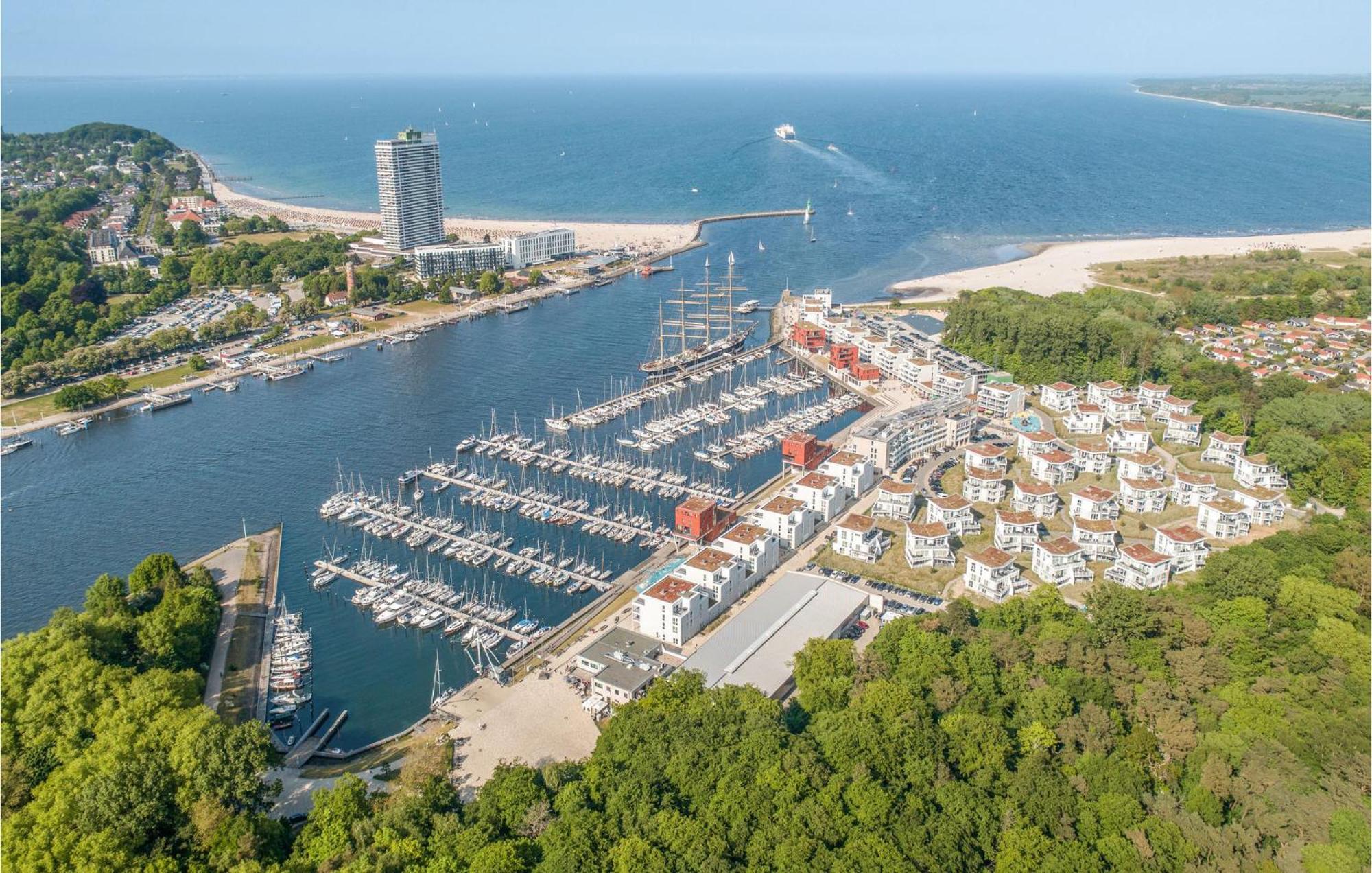 Nice Apartment In Luebeck Travemuende With Sauna Extérieur photo
